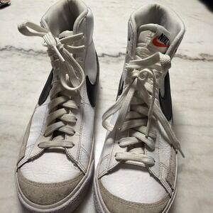 Nike Blazer Mid 77 White Black GS Sneakers DA4086-100 Size 7Y